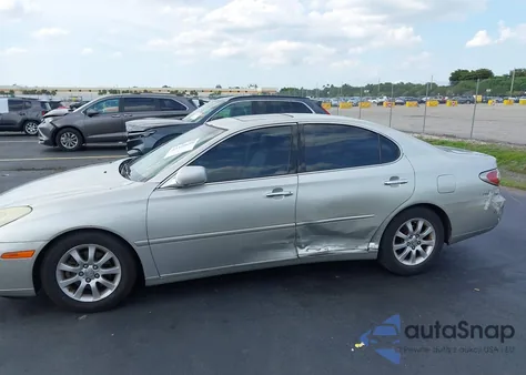 2002 Lexus Es 300 from USA, damaged, VIN JTHBF30G225030918